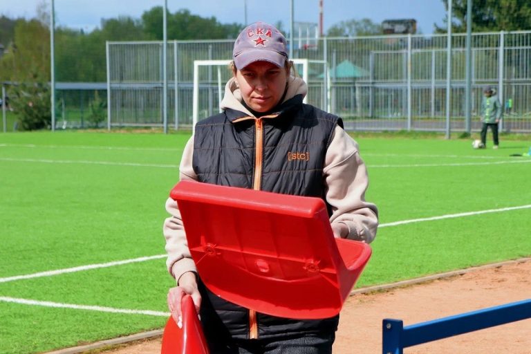 Восстановлены трибуны стадиона, разгромленные вандалами в Ржеве