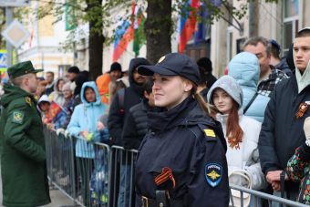 Более тысячи полицейских задействовали для обеспечения порядка в День Победы в Тверской области