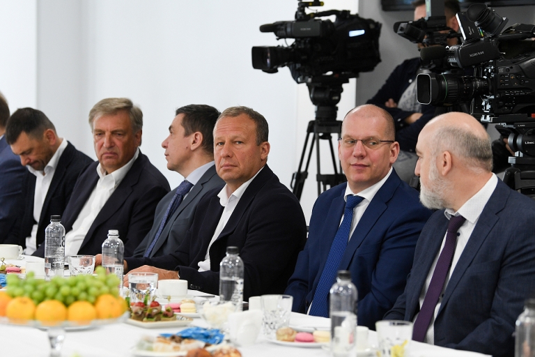 Игорь Руденя провел встречу с представителями бизнес-сообщества и общественных объединений Тверской области