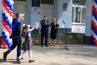 В Твери Игорь Руденя принял участие в празднике «Последнего звонка» в гимназии №8