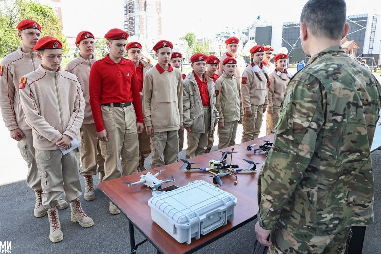 В Твери прошёл региональный образовательный слёт юнармейцев