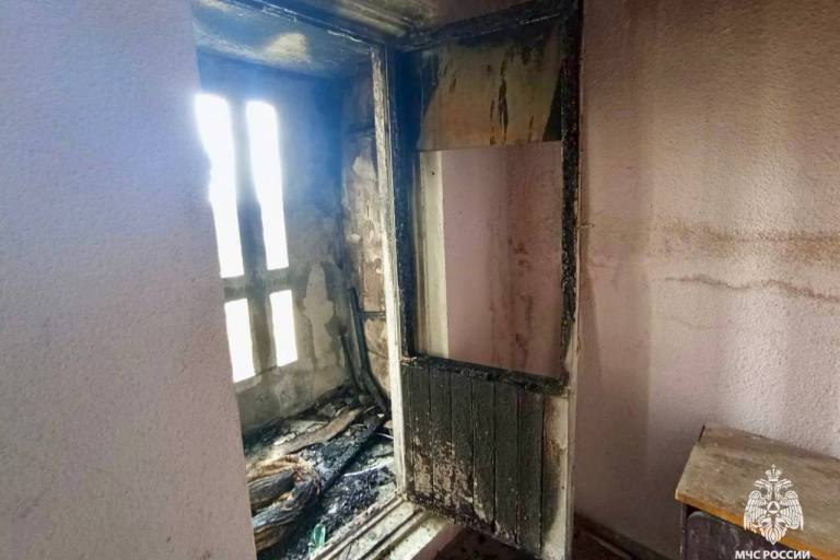 Пожарным пришлось ликвидировать поджог в тверской многоэтажке