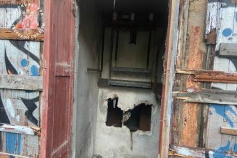 До двух лет лишения свободы грозит виновным в гибели подростка от удара током в Твери