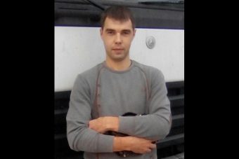 В Тверской области под звуки траурного залпа проводят в последний путь еще одного участника СВО