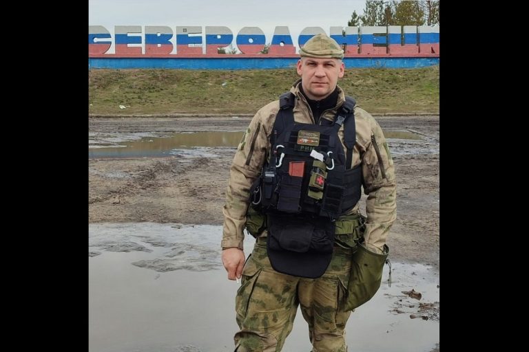 В Тверской области траурный залп снова прозвучит в честь погибшего в зоне СВО 37-летнего воина В Тверской области траурный залп снова прозвучит в честь погибшего в зоне СВО 37-летнего воина
