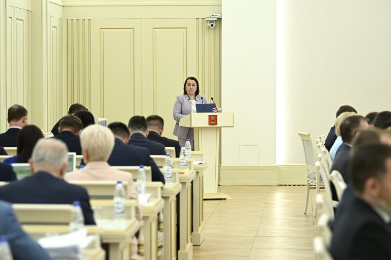 Игорь Руденя определил ключевые задачи организации летнего отдыха детей