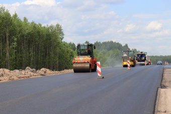 В Тверской области отремонтируют дорогу, соединяющую центры округов