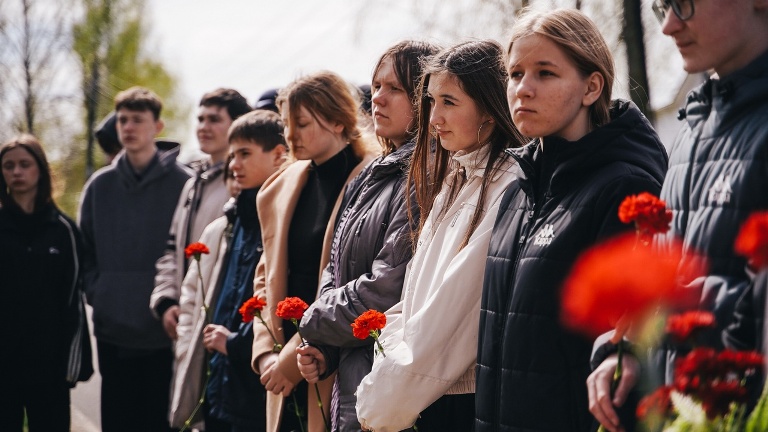 В Твери установлены памятные таблички в честь героев-комсомольцев и молодых патриотов ВОВ