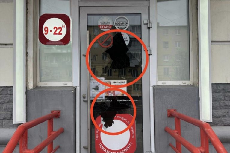 Нетрезвый мужчина устроил погром в центре Твери Нетрезвый мужчина устроил погром в центре Твери