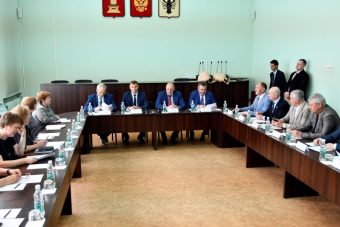 Депутаты Заксобрания Тверской области провели «Парламентский день» в Весьегонском округе
