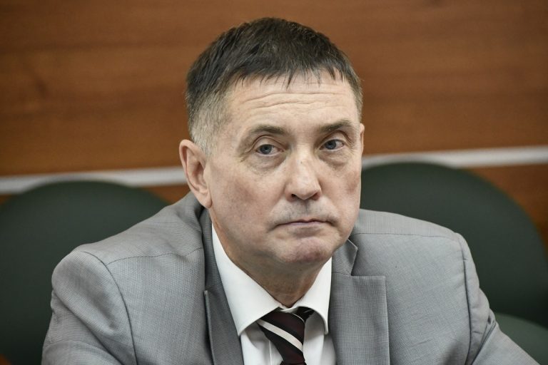 Депутат ЗС Тверской области Константин Антонов: служба по контракту останется важной для обороноспособности Депутат ЗС Тверской области Константин Антонов: служба по контракту останется важной для обороноспособности