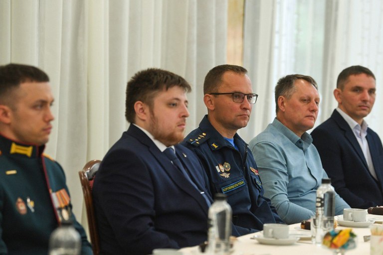 Губернатор Тверской области провел встречу с участниками программы «Герои Верхневолжья»