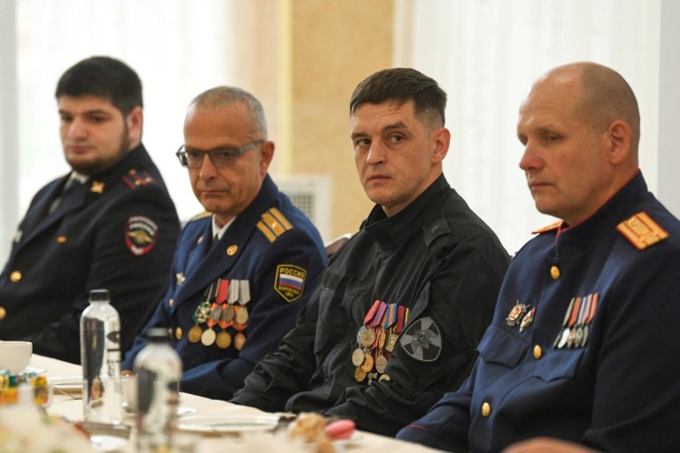 Губернатор Тверской области провел встречу с участниками программы «Герои Верхневолжья»