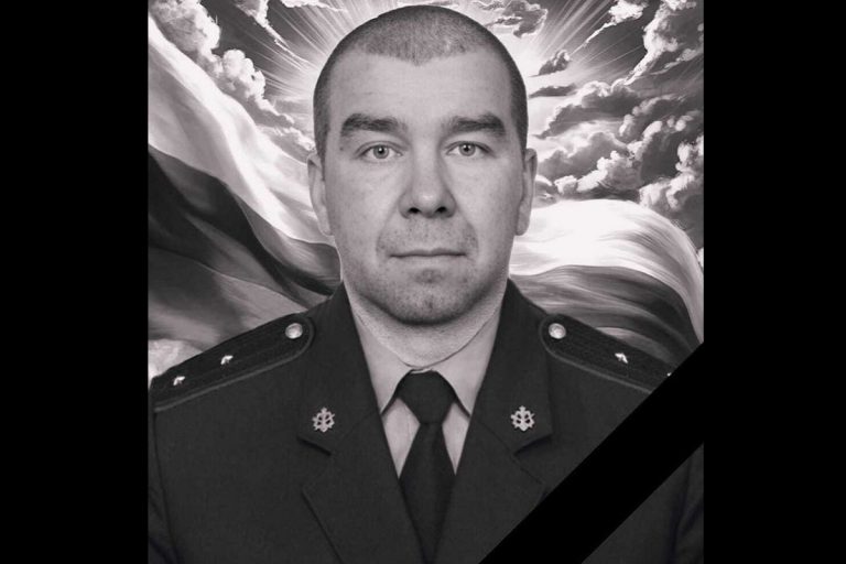 В Тверской области траурный залп прозвучит в честь геройски погибшего в зоне СВО гвардии старшины В Тверской области траурный залп прозвучит в честь геройски погибшего в зоне СВО гвардии старшины