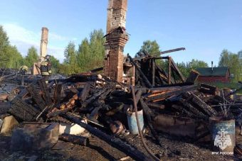 Огнем уничтожен жилой дом в Тверской области