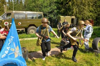 В Тверской области проходят учебные сборы по основам военной службы для школьников и студентов