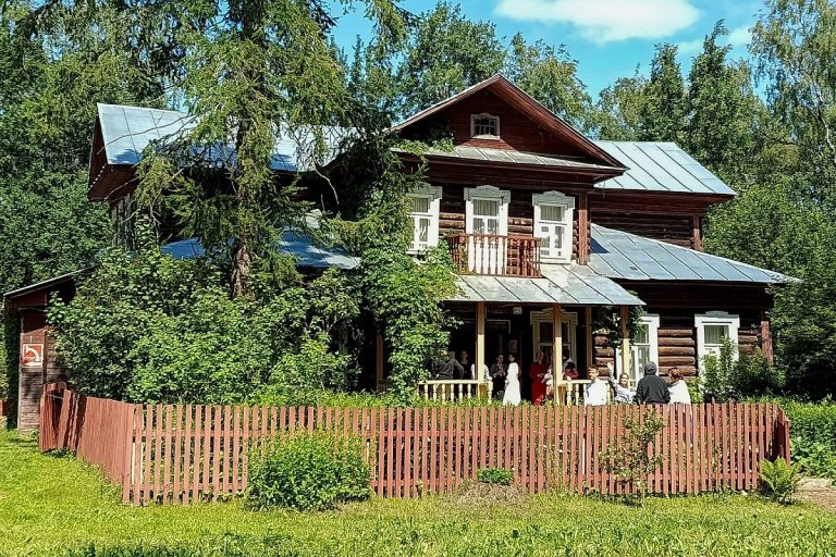 В Тверской области прошёл всероссийский поэтический фестиваль «Дни Ахматовой» В Тверской области прошёл всероссийский поэтический фестиваль «Дни Ахматовой»