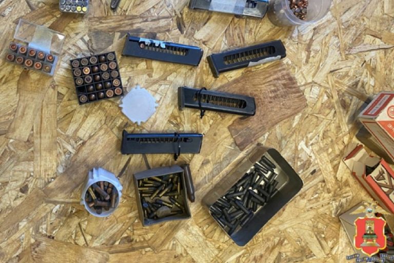 Житель Твери хранил в гараже боеприпасы «для коллекции»
