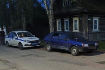 Нетрезвый автослесарь поехал за "добавкой" на машине клиентки в Тверской области