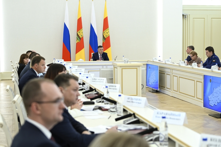 Определены задачи по проведению сезонных полевых работ в Тверской области