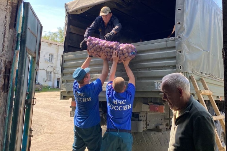 Из Тверской области в зону СВО передали 130 кубометров пиломатериалов