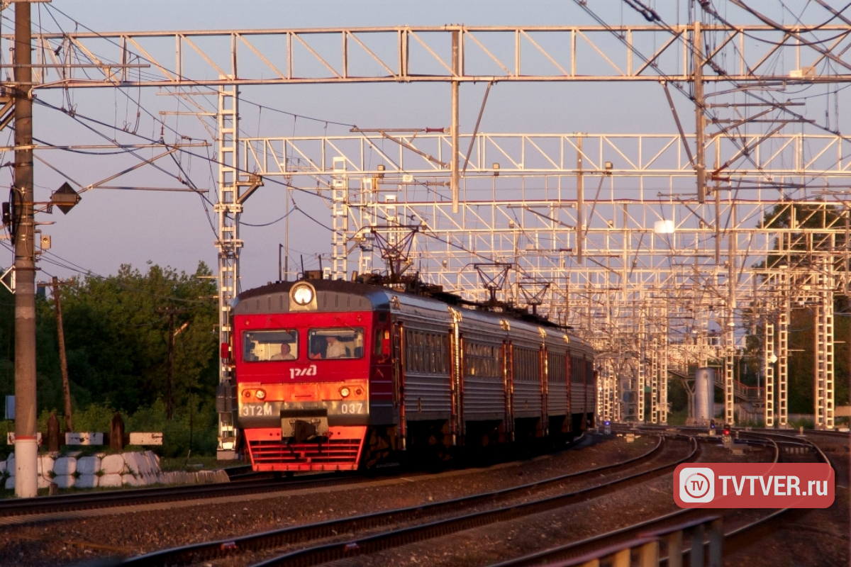 В Тверской области из-за технического сбоя нарушено движение поездов Ленинградского направления