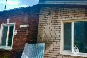 Молния поразила жилой дом в Тверской области