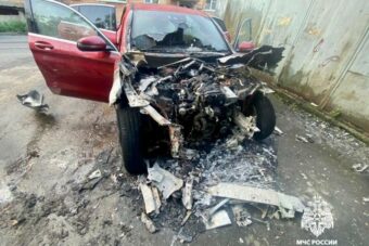В Тверской области намеренно сожгли автомобиль