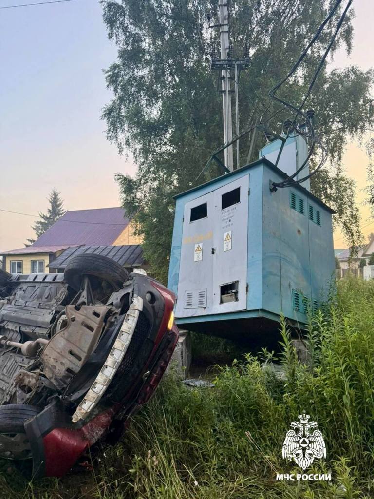 Четверо юношей пострадали в ДТП под Тверью