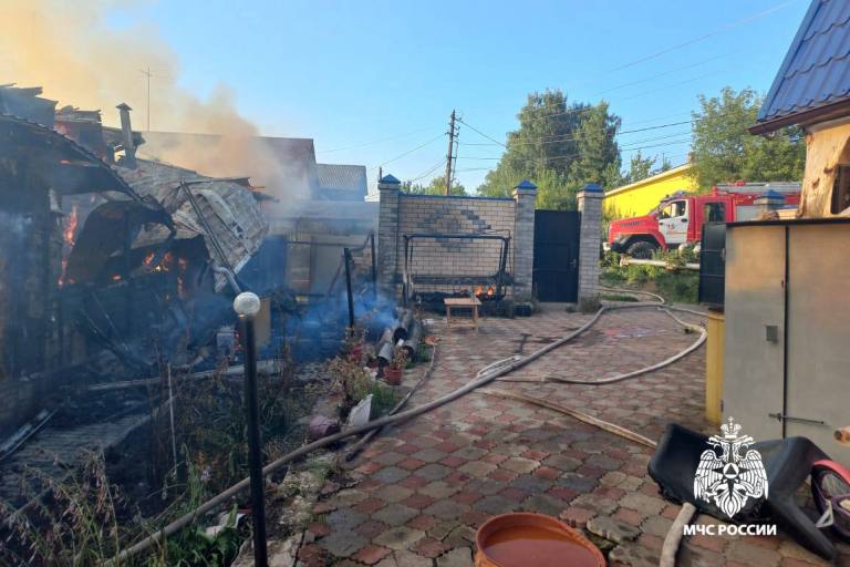 Женщина погибла при пожаре в Тверской области