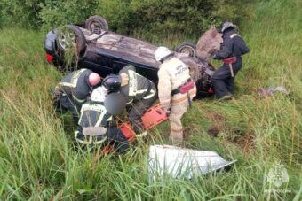 В Тверской области перевернулся автомобиль, есть погибший