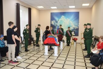 В Тверской области простились с гвардии ефрейтором, погибшим на СВО