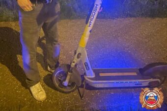 В Твери штрафуют за нарушения водителей электросамокатов