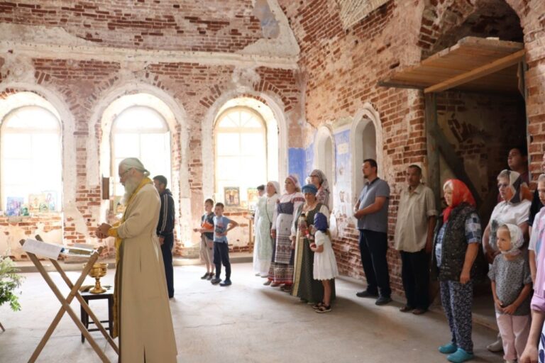 В Тверской области на семейном фестивале сплели  «Пояс Дружбы»