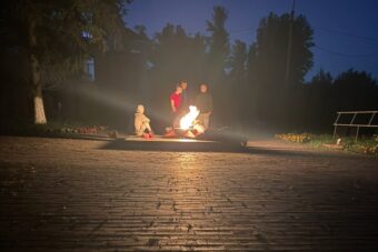 В Тверской области подростки жгли цветы, возложенные к Вечному огню
