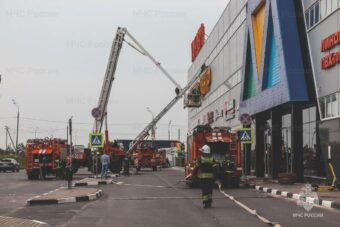 В Твери тушили «пожар» в торговом комлексе