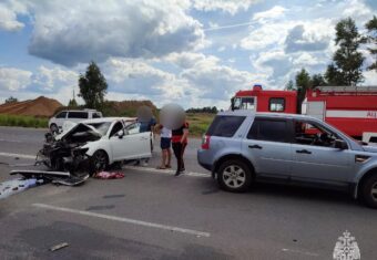 В Тверской области столкнулись два автомобиля