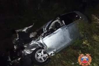 Три человека пострадали в столкновении автомобилей в Тверской области