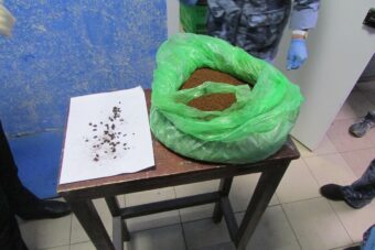 Наркотики пытались передать осужденным в Тверской области