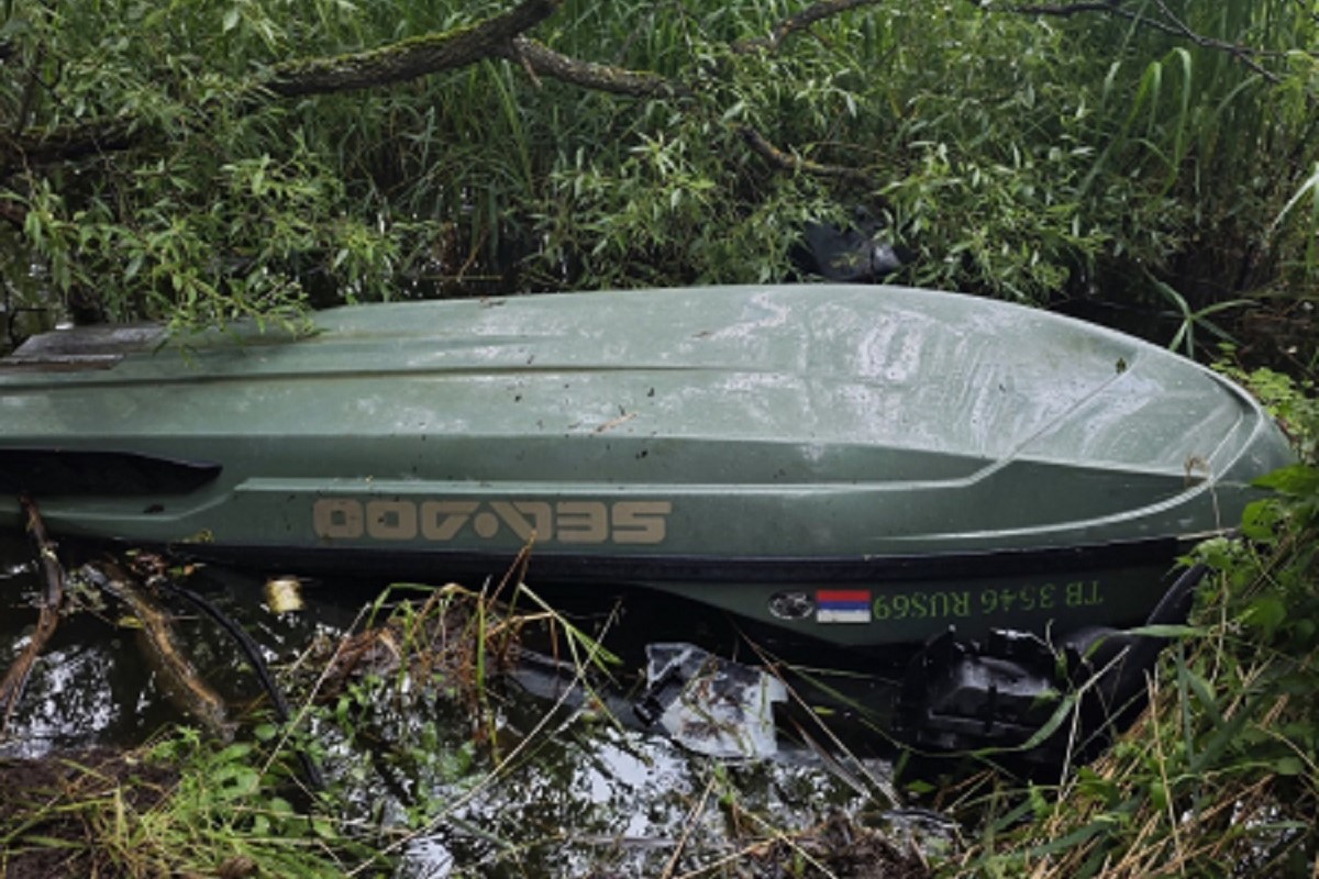 Дорогостоящие детали от гидроцикла украли в Тверской области