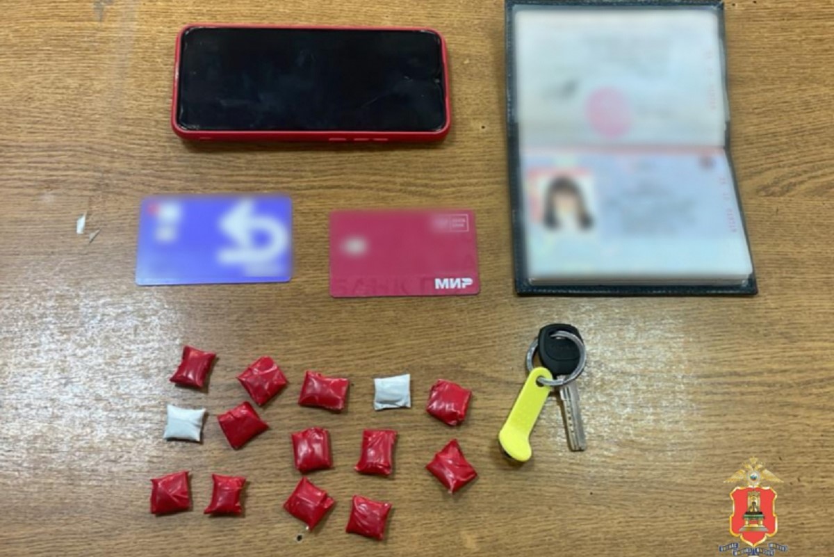 В Твери задержали пару, сбывавшую наркотики