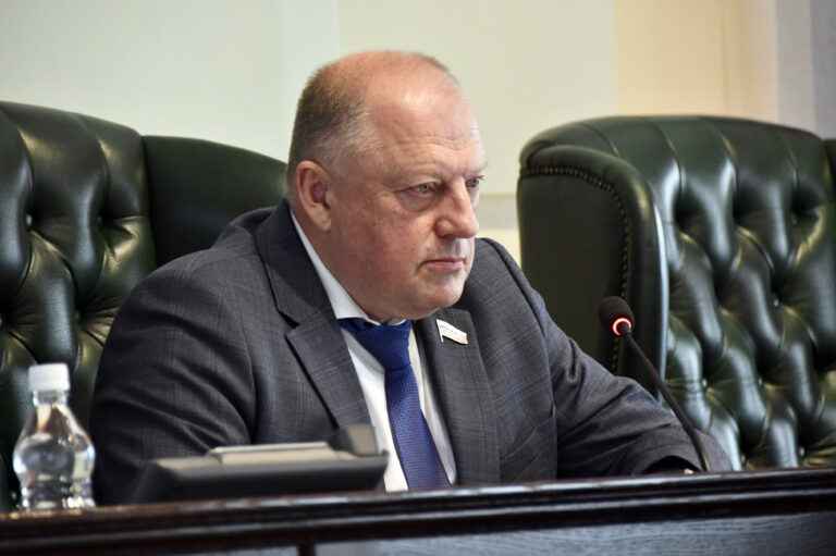 Законодательное Собрание внесло изменения в Устав Тверской области