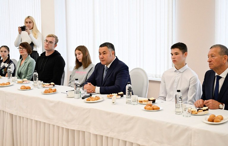 Игорь Руденя провел встречу с молодыми аграриями Тверской области