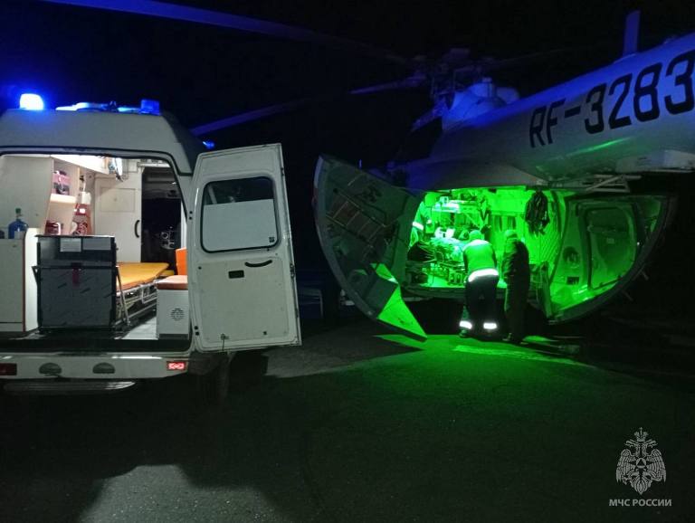 Пациента районной больницы доставили вертолетом из Нелидова в Тверь