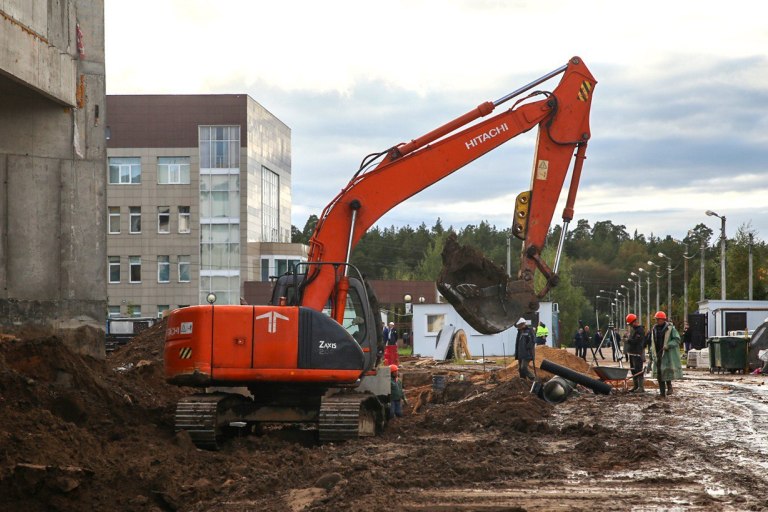Губернатор Руденя дал поручения по строительству ДОКБ