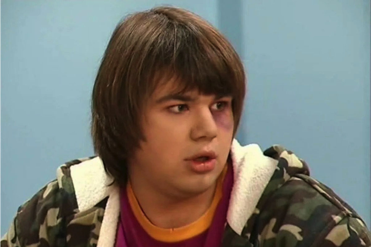 Имущество тверского актера из т/с Папины дочки объявили в розыск