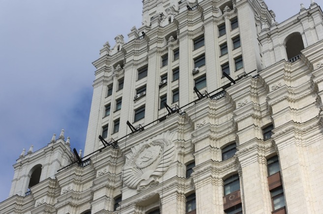 Семь сталинских высоток: от символов империи к живым легендам города