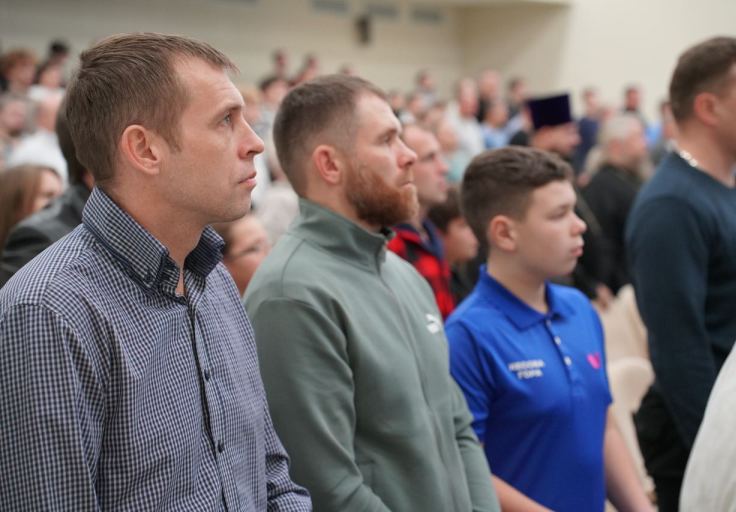 Наставник, символ силы и мудрости: в Тверской области отмечают День отца