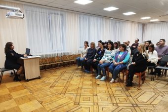 Представители Госавтоинспекции посетили "Дюймовочку" в Тверской области