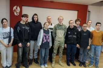 В Тверской области провели «Урок мужества» для школьников из ЯНАО